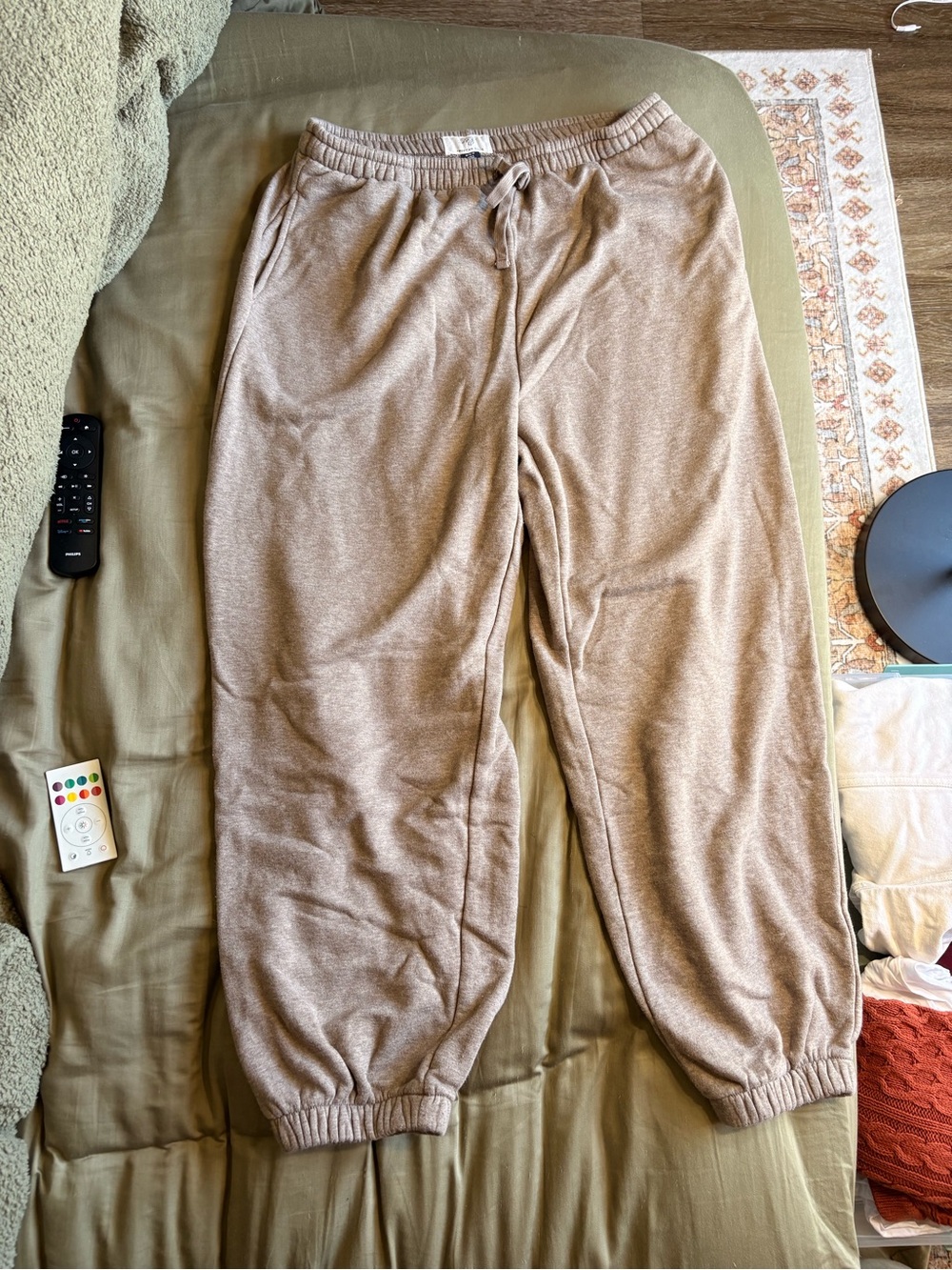 American Eagle Outfitters Brown Fleece-Lined Jogger Waistband